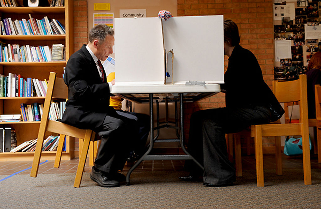 April 6, 2010 : Columbia Mayor Darwin Hindman casts his ballot